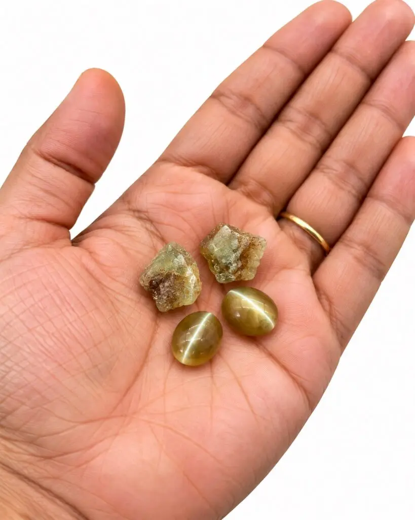 Lehsunia (Cat's Eye) Stone for Ketu – Energised Vastu Remedy for Home
